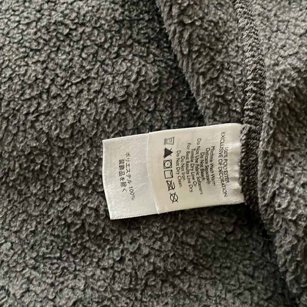 Eddie Bauer extra large zip up - Picture 9 of 10
